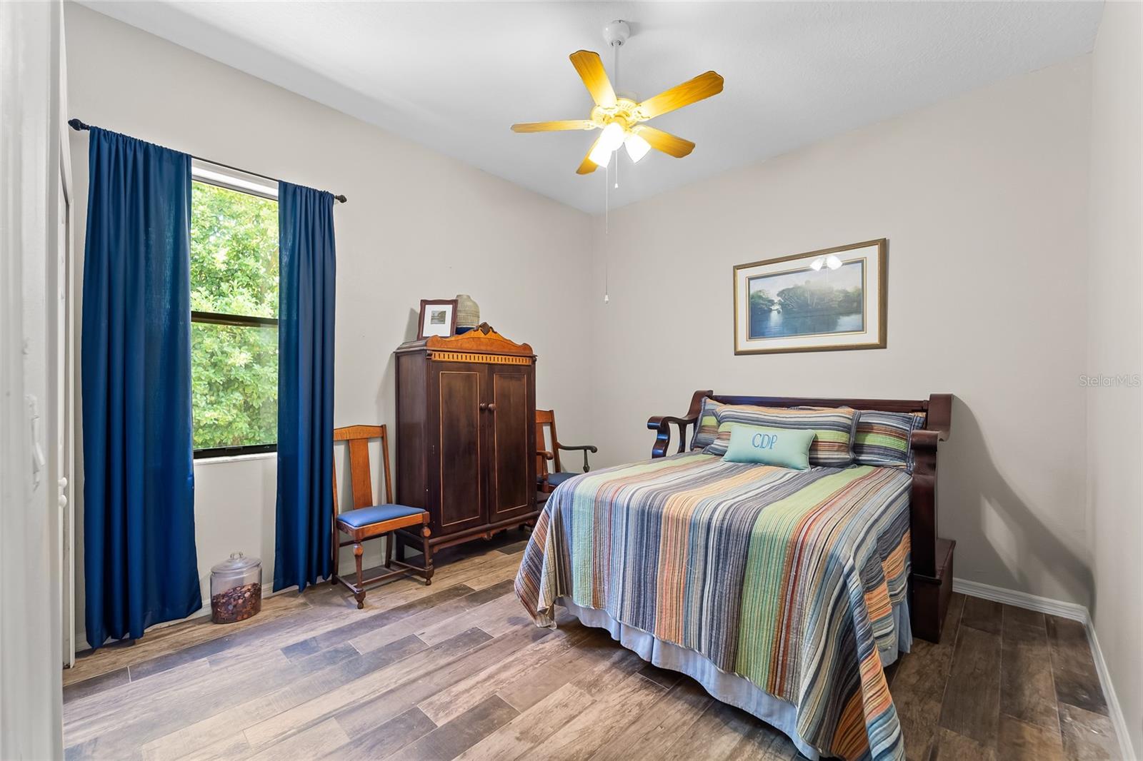 Image 21 of 43 For 1012 Kingsborough Gardens Court