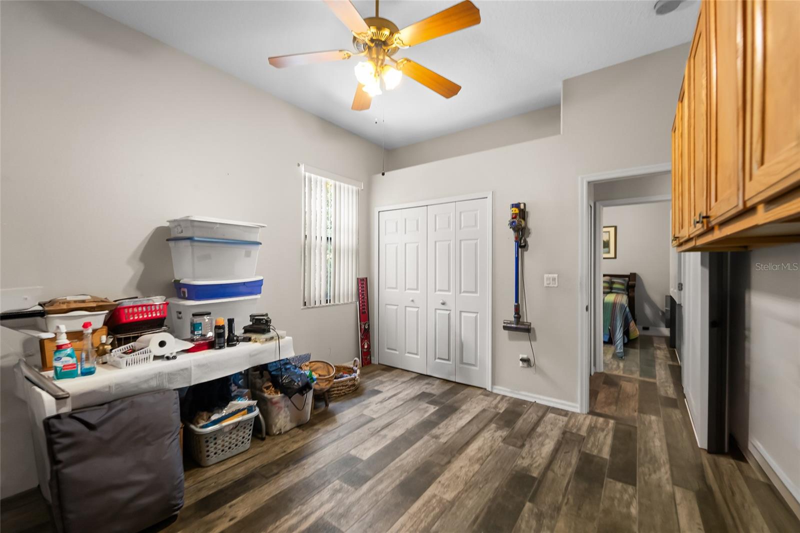 Image 25 of 43 For 1012 Kingsborough Gardens Court