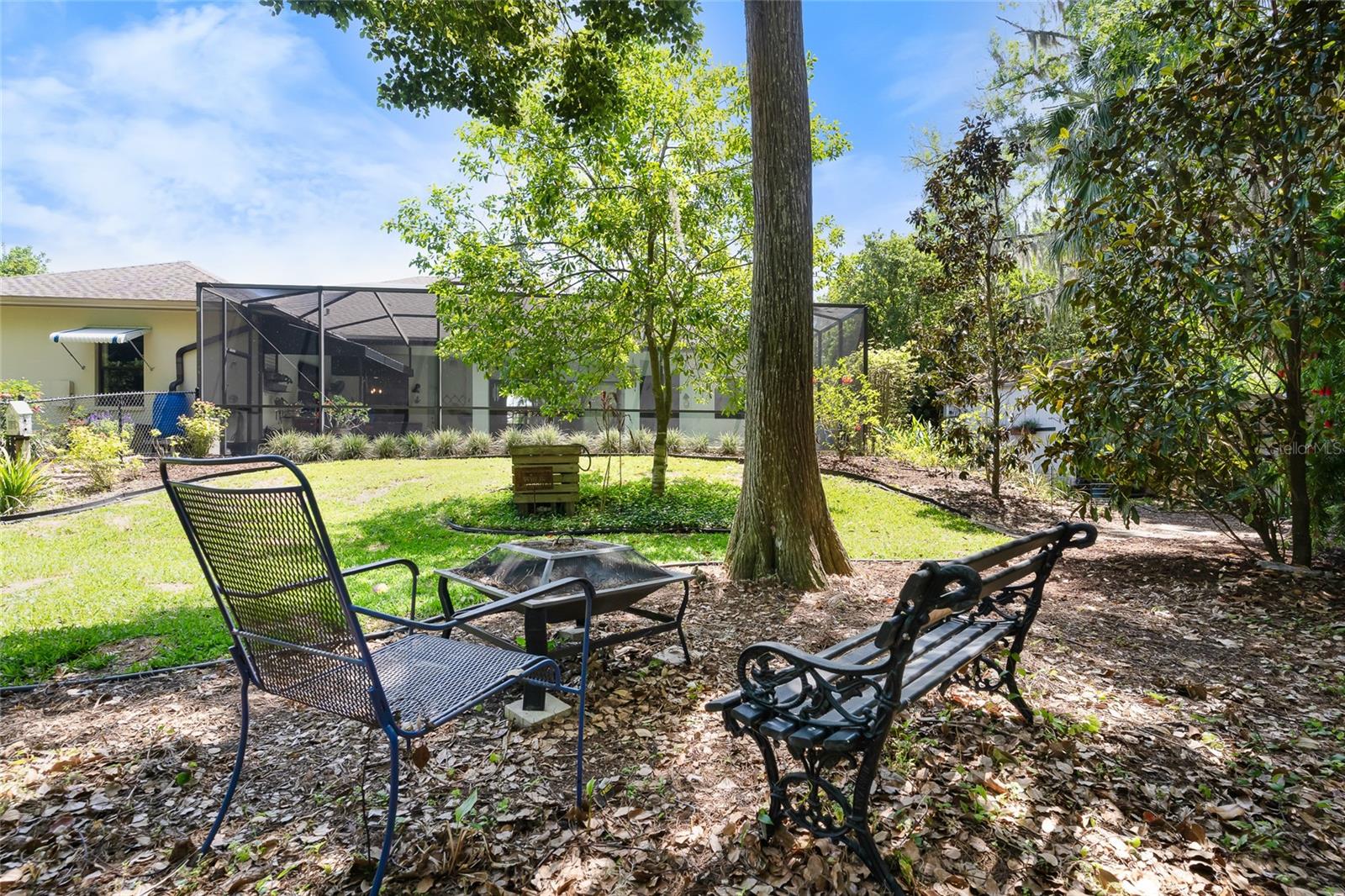 Image 34 of 43 For 1012 Kingsborough Gardens Court