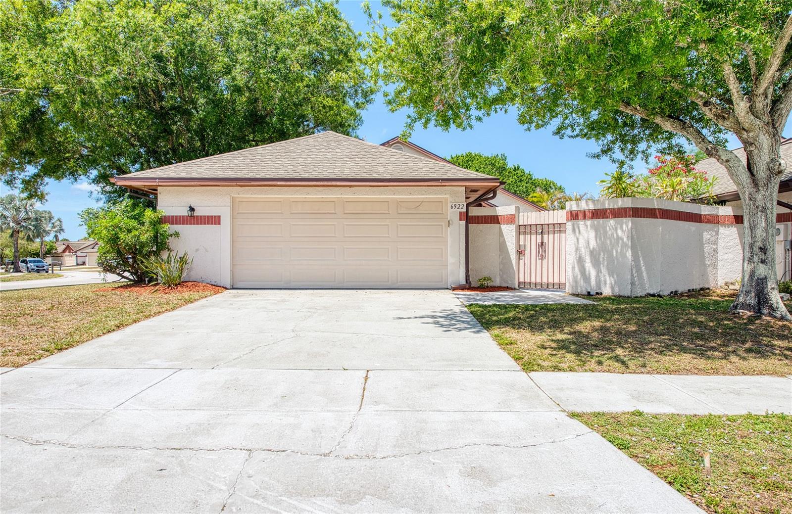 Details for 6922 Silvermill Drive, TAMPA, FL 33635