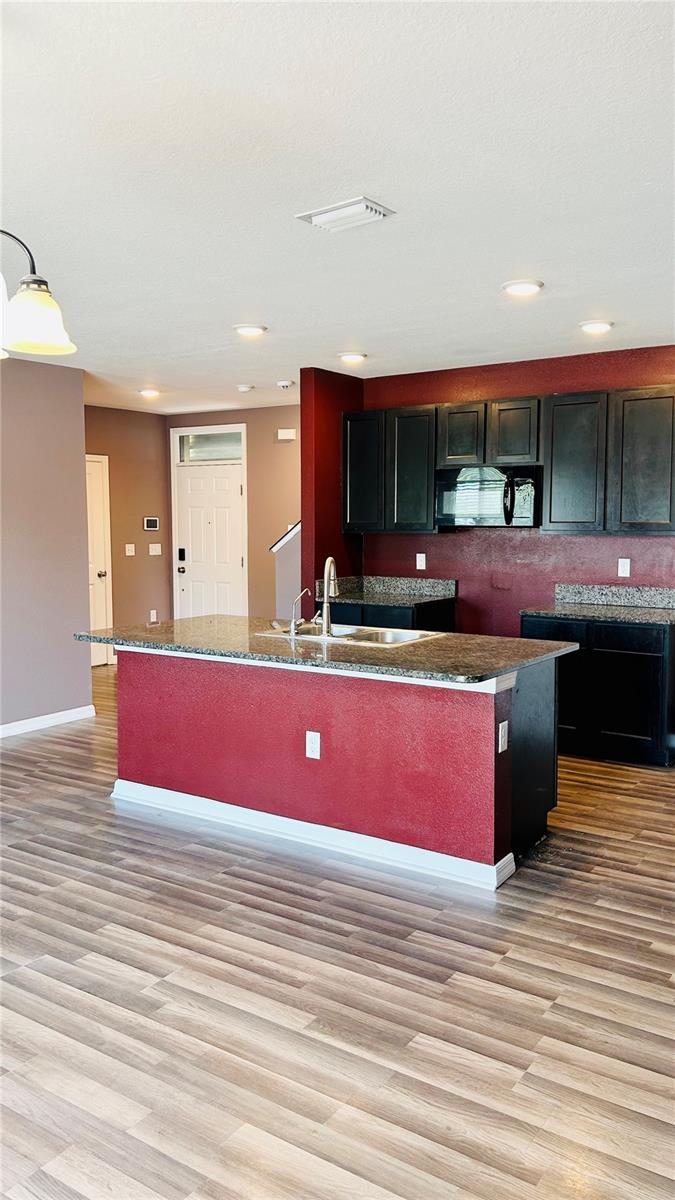 Image 9 of 33 For 11152 Leland Groves Drive