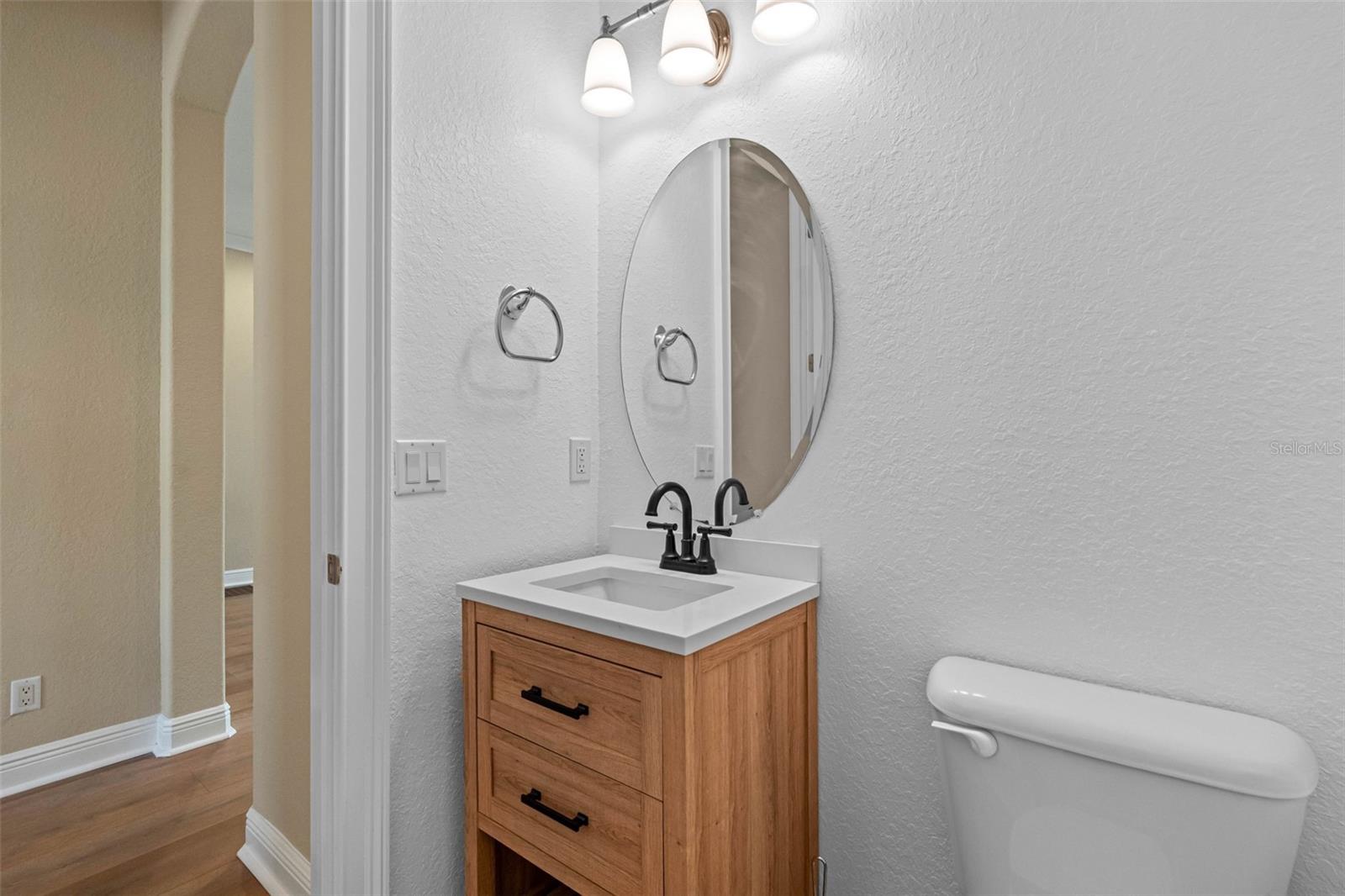 Image 18 of 79 For 6030 Yeats Manor Drive 105