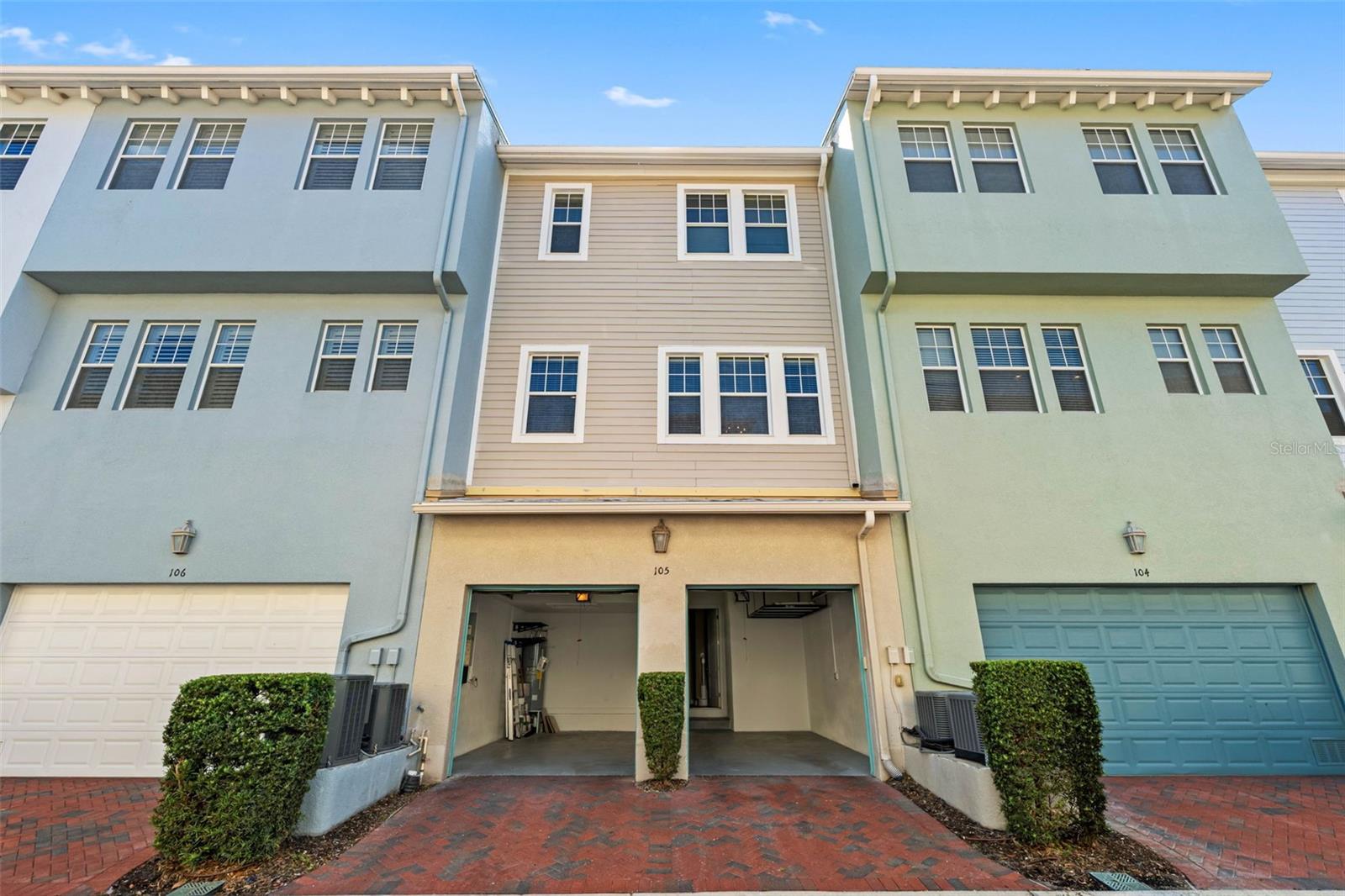 Image 37 of 79 For 6030 Yeats Manor Drive 105