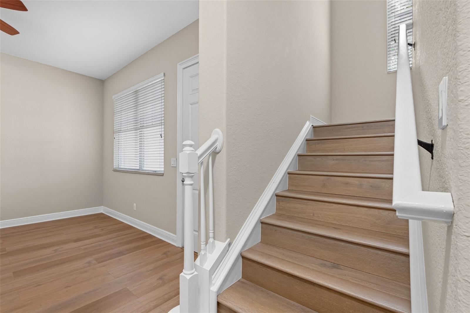 Image 5 of 79 For 6030 Yeats Manor Drive 105