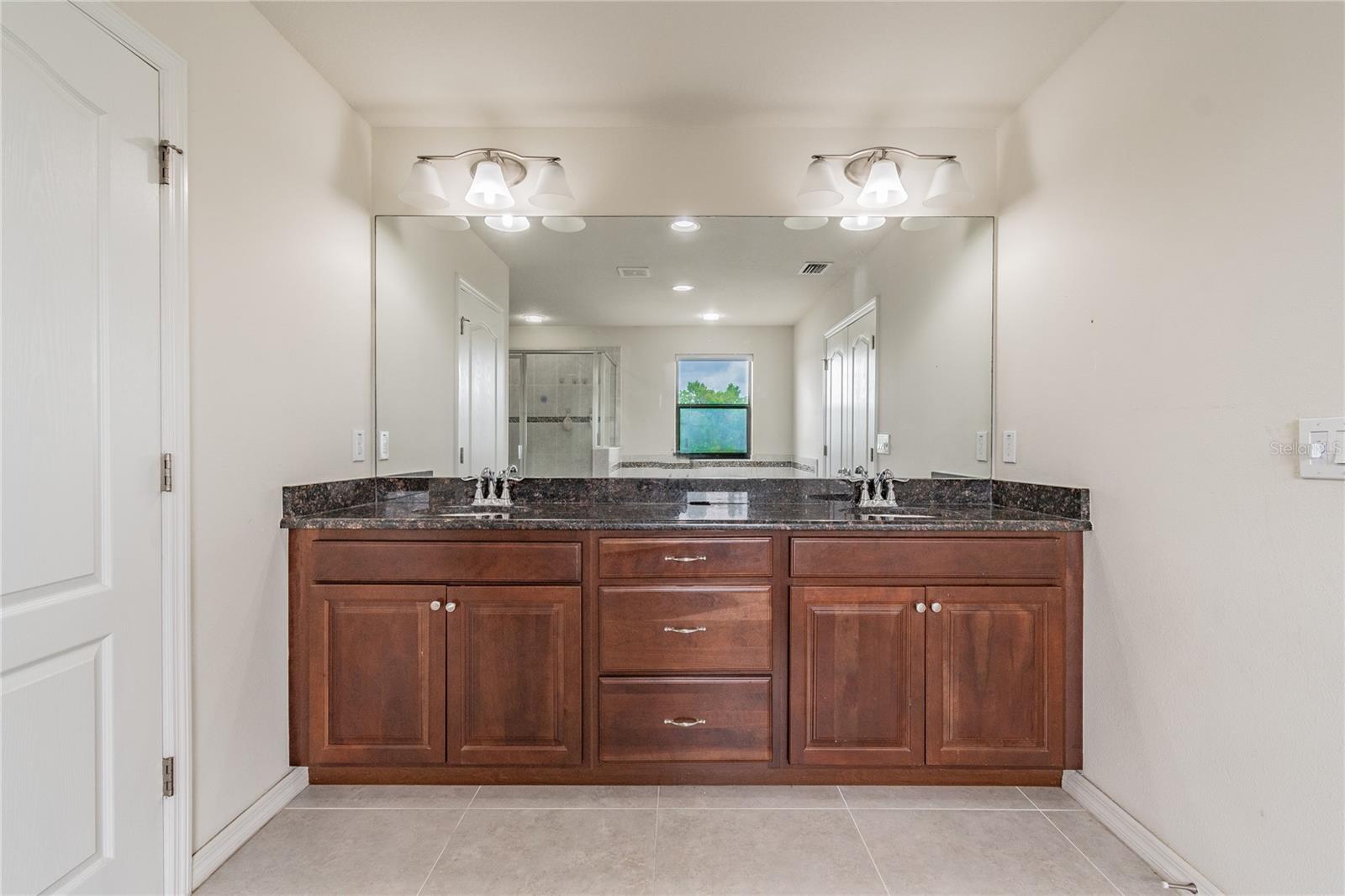 Image 55 of 77 For 11027 Tahiti Isle Lane