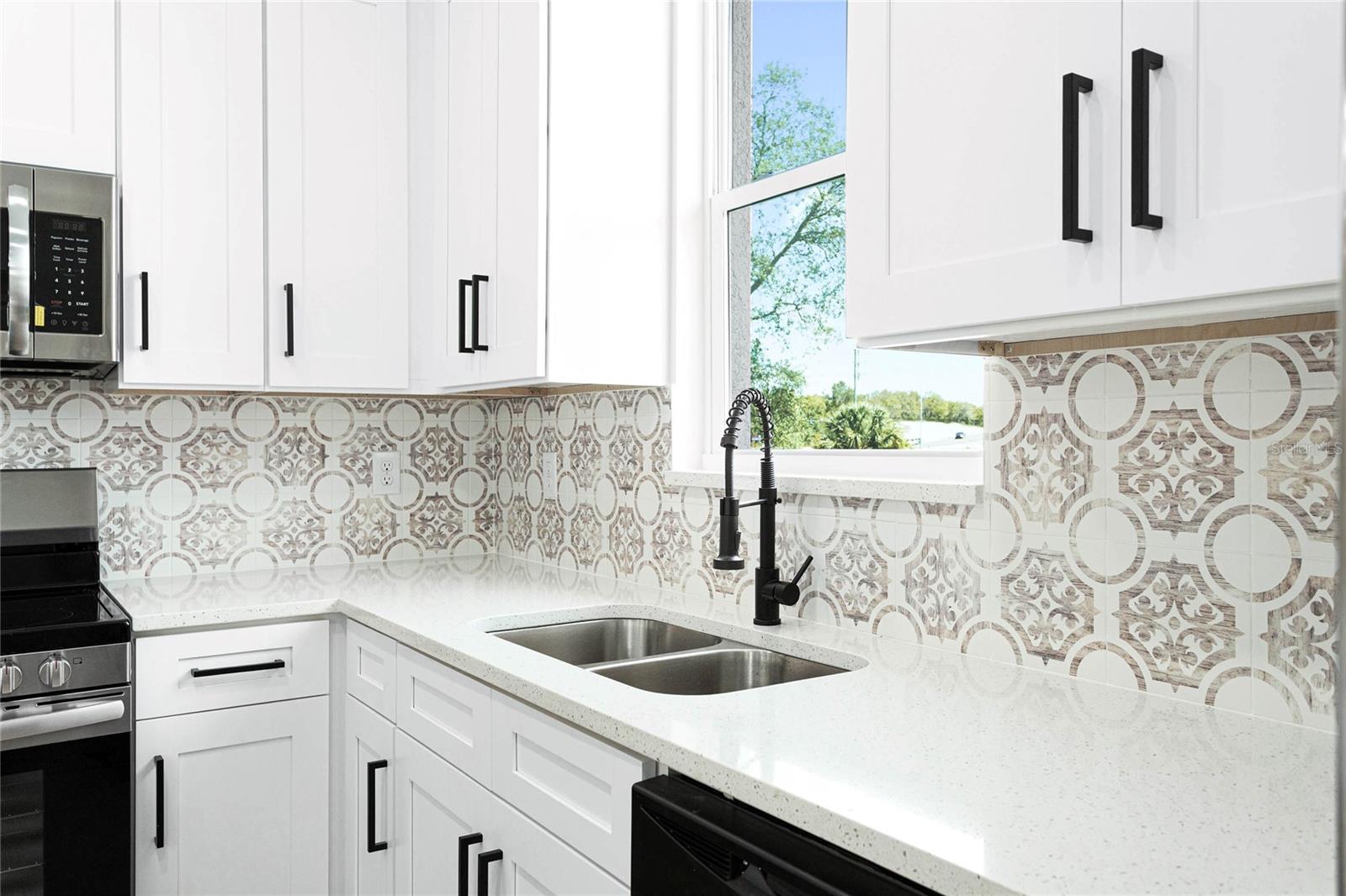 Image 10 of 45 For 126 Canby Circle