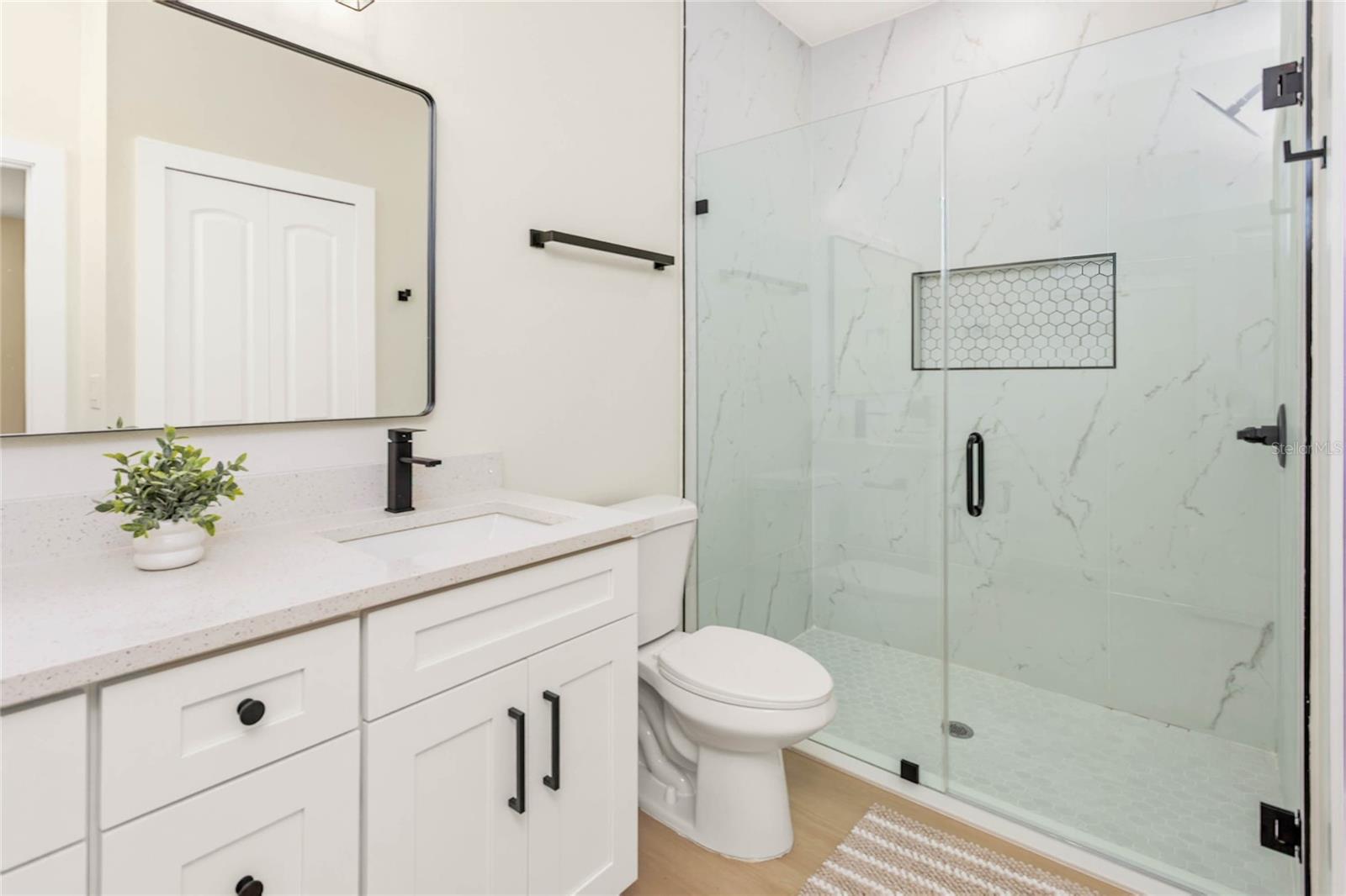 Image 19 of 45 For 126 Canby Circle
