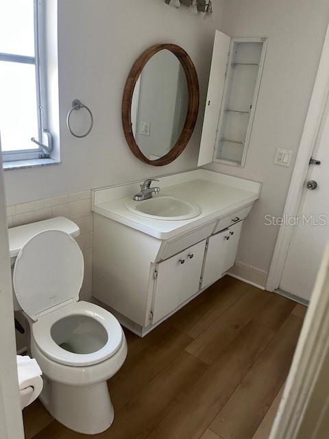 Image 13 of 19 For 140 Patty Ann Boulevard