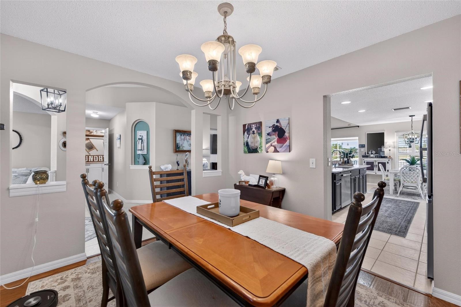 Image 20 of 46 For 12034 Larson Lane