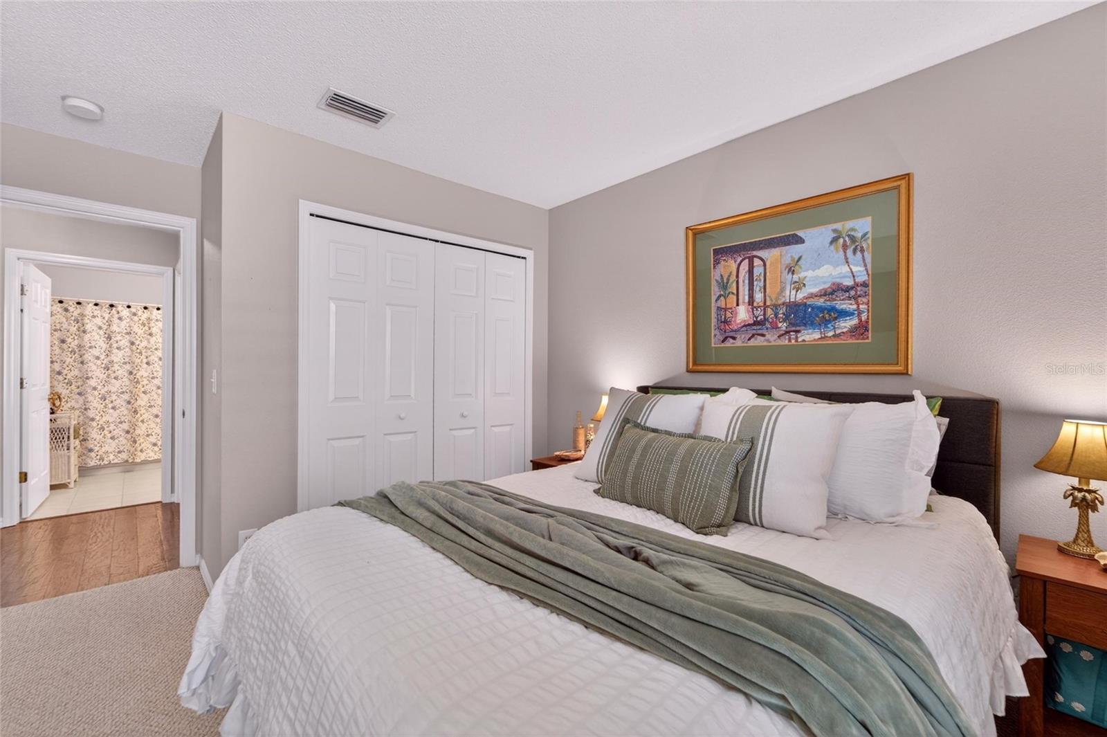 Image 28 of 46 For 12034 Larson Lane