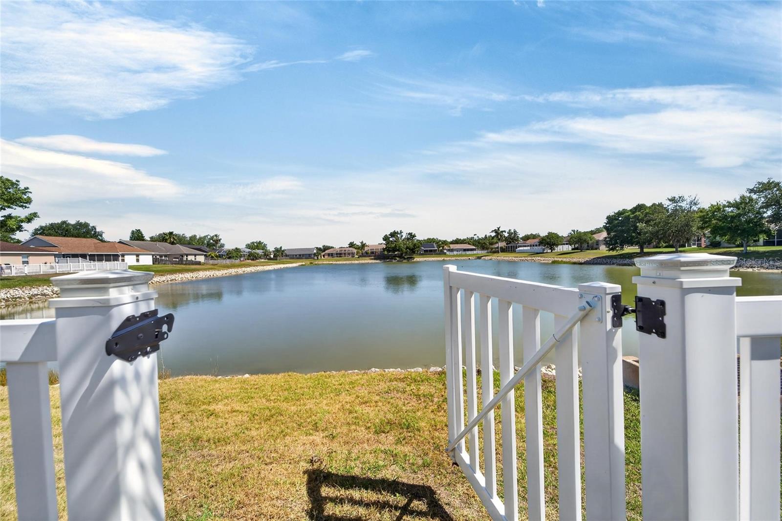 Image 34 of 46 For 12034 Larson Lane