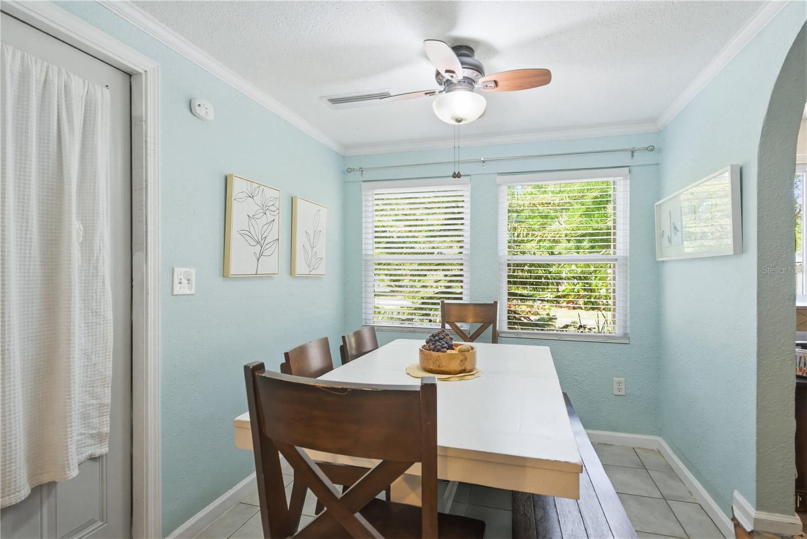 Image 11 of 53 For 701 Crest Avenue