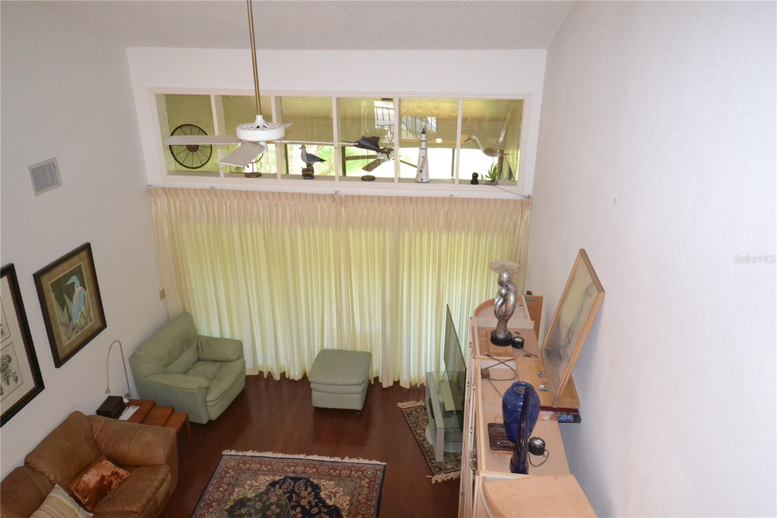 Image 12 of 73 For 112 Lindsay Lane