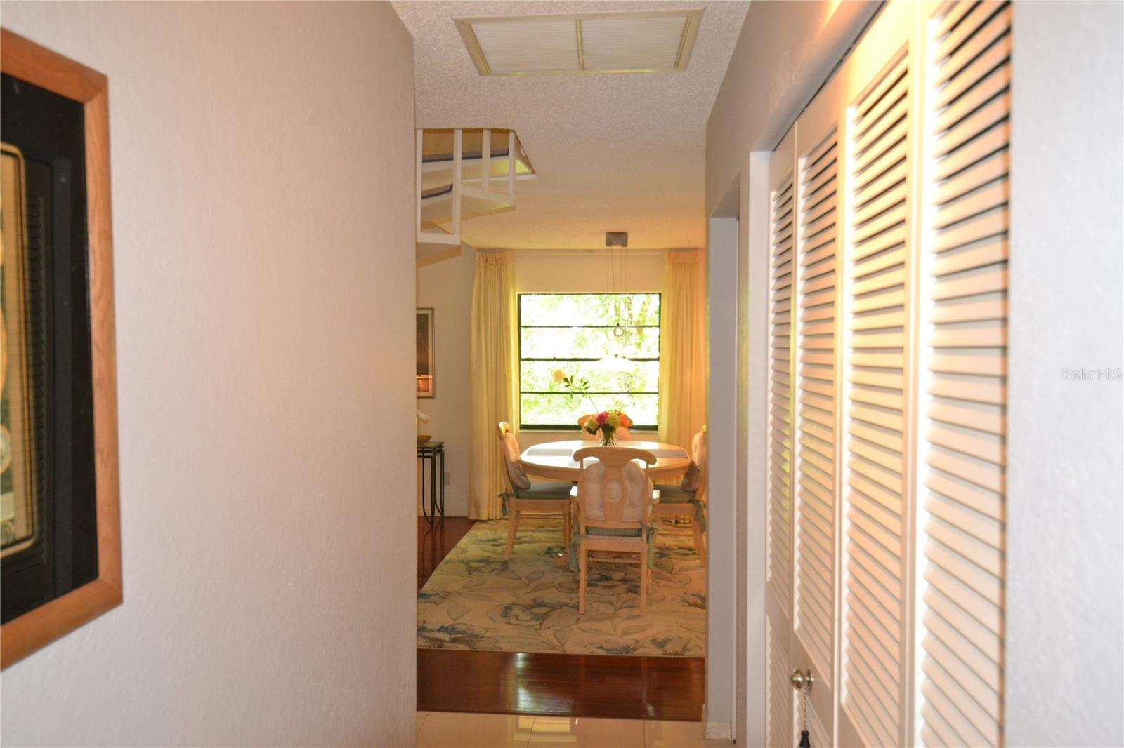 Image 15 of 73 For 112 Lindsay Lane