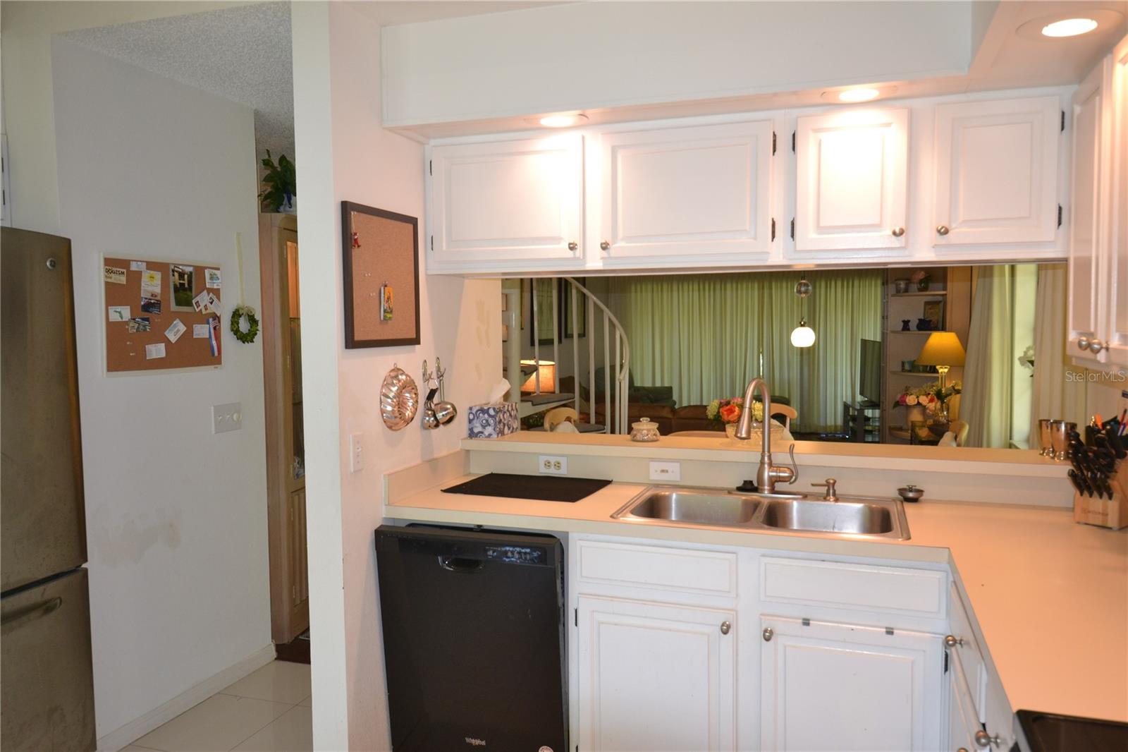 Image 27 of 73 For 112 Lindsay Lane