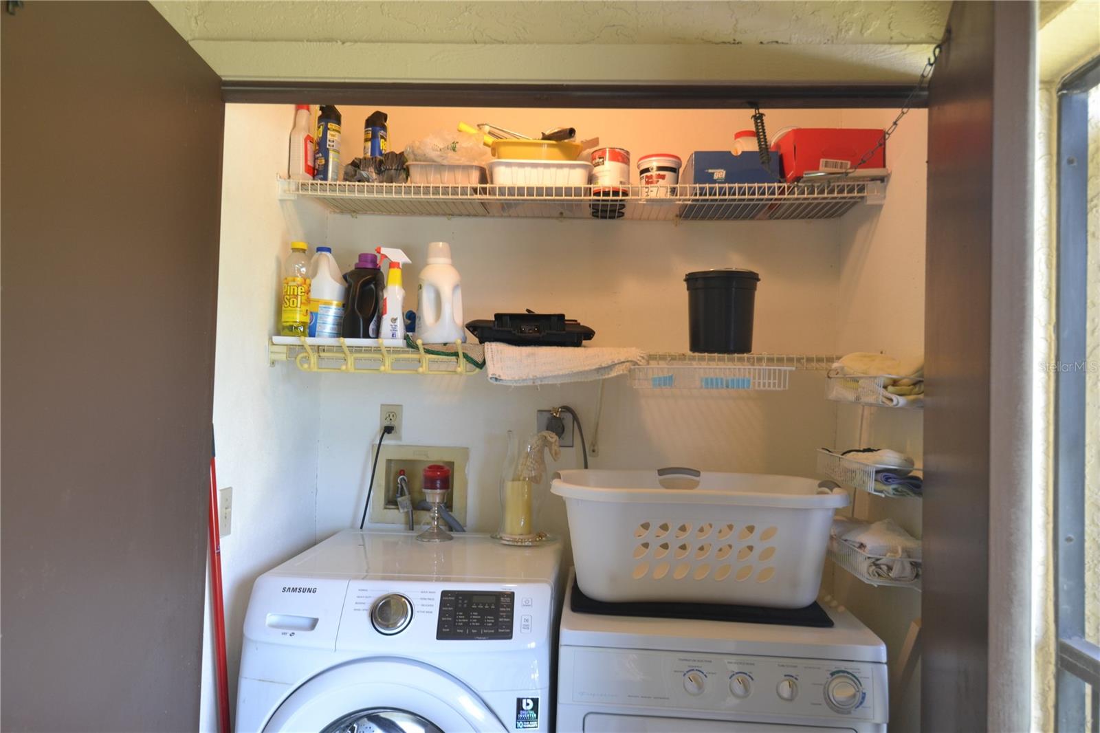 Image 32 of 73 For 112 Lindsay Lane