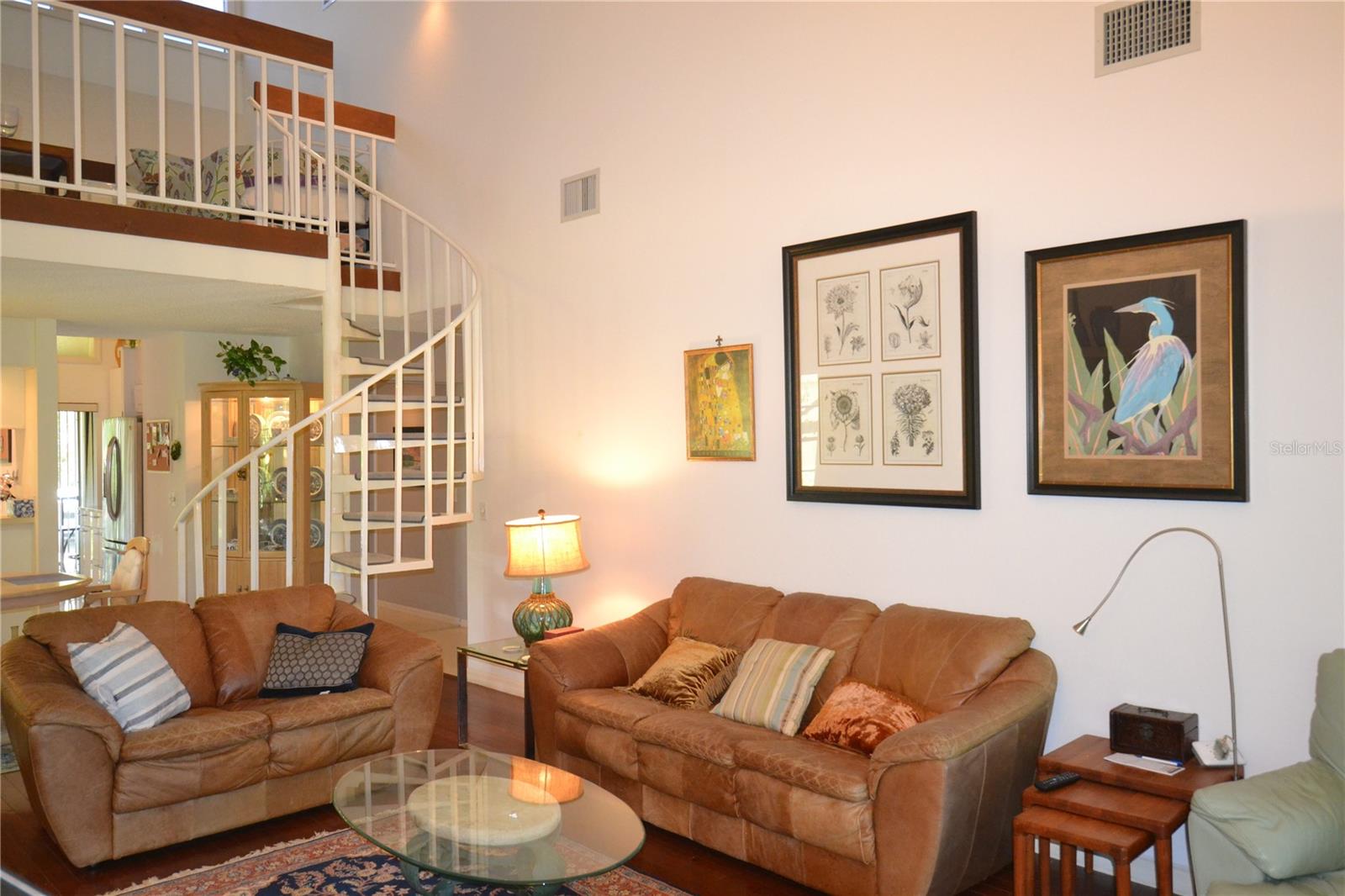 Image 36 of 73 For 112 Lindsay Lane