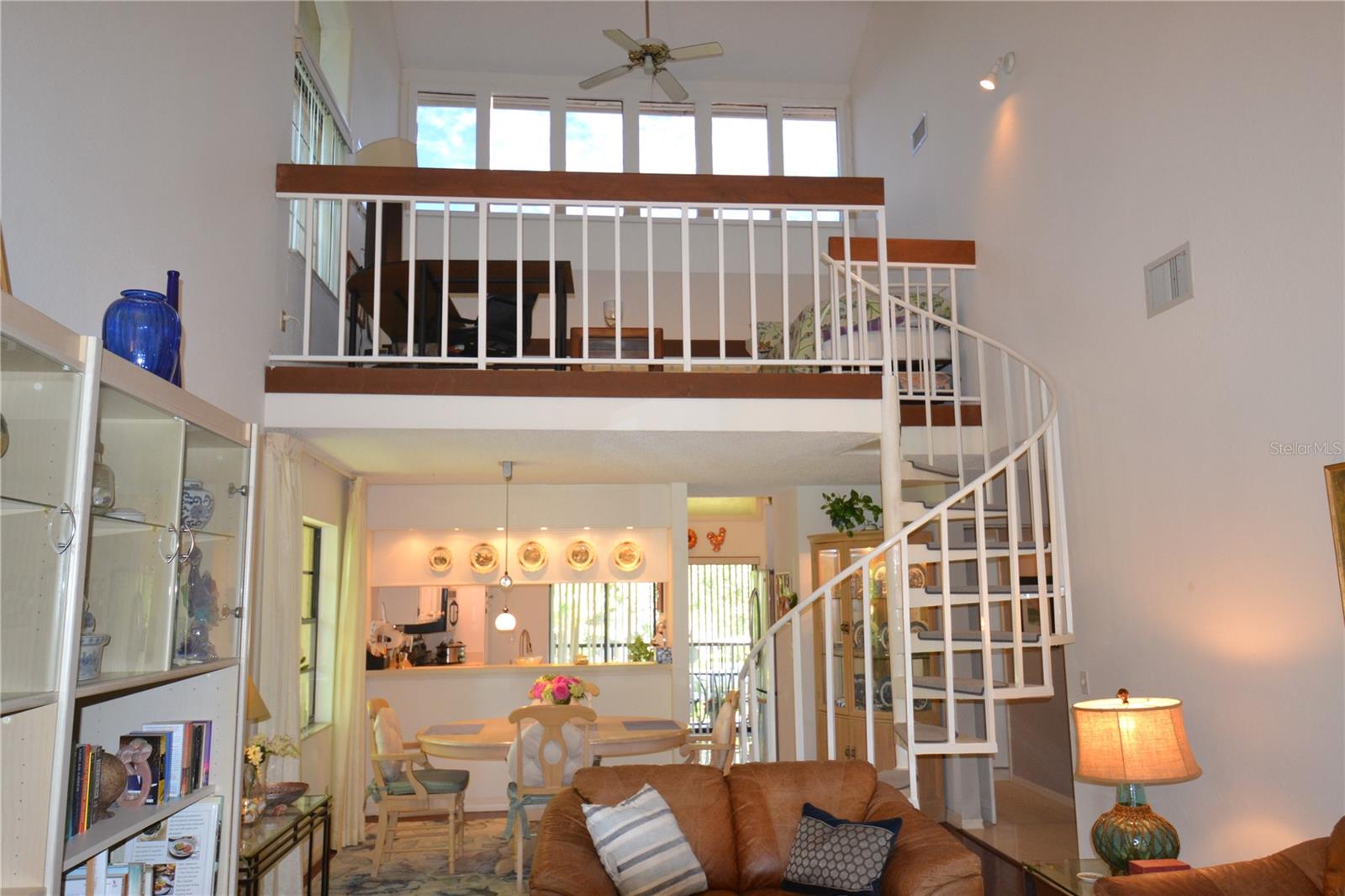 Image 40 of 73 For 112 Lindsay Lane