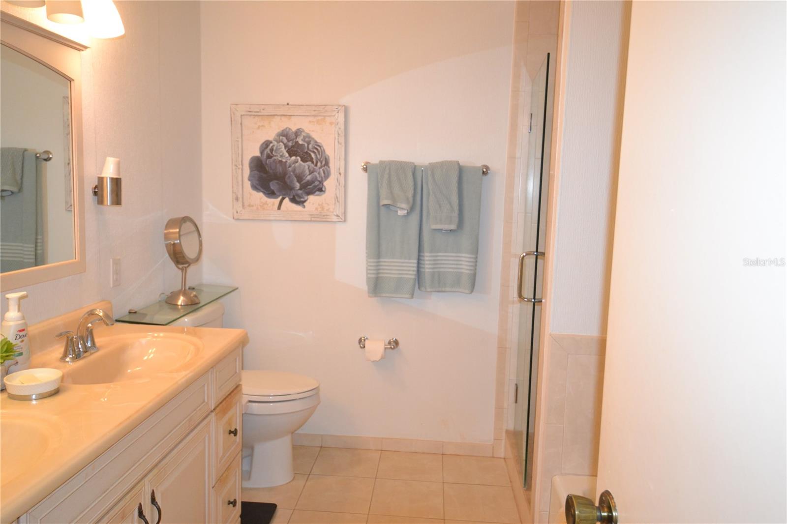 Image 50 of 73 For 112 Lindsay Lane