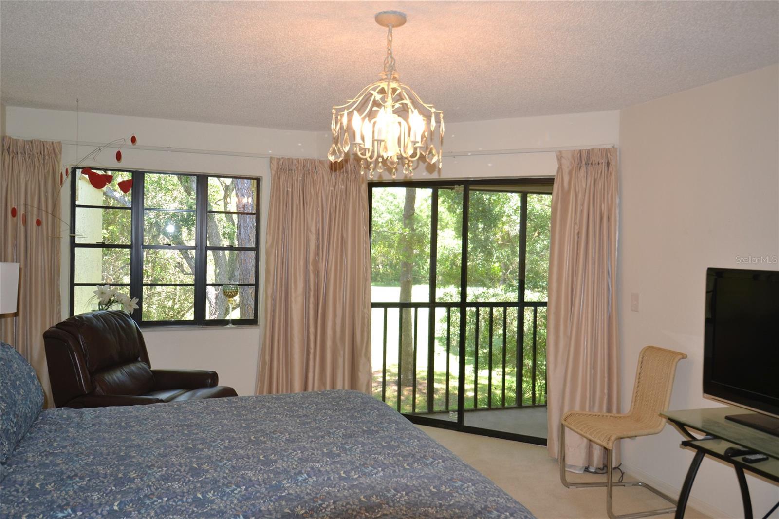 Image 58 of 73 For 112 Lindsay Lane