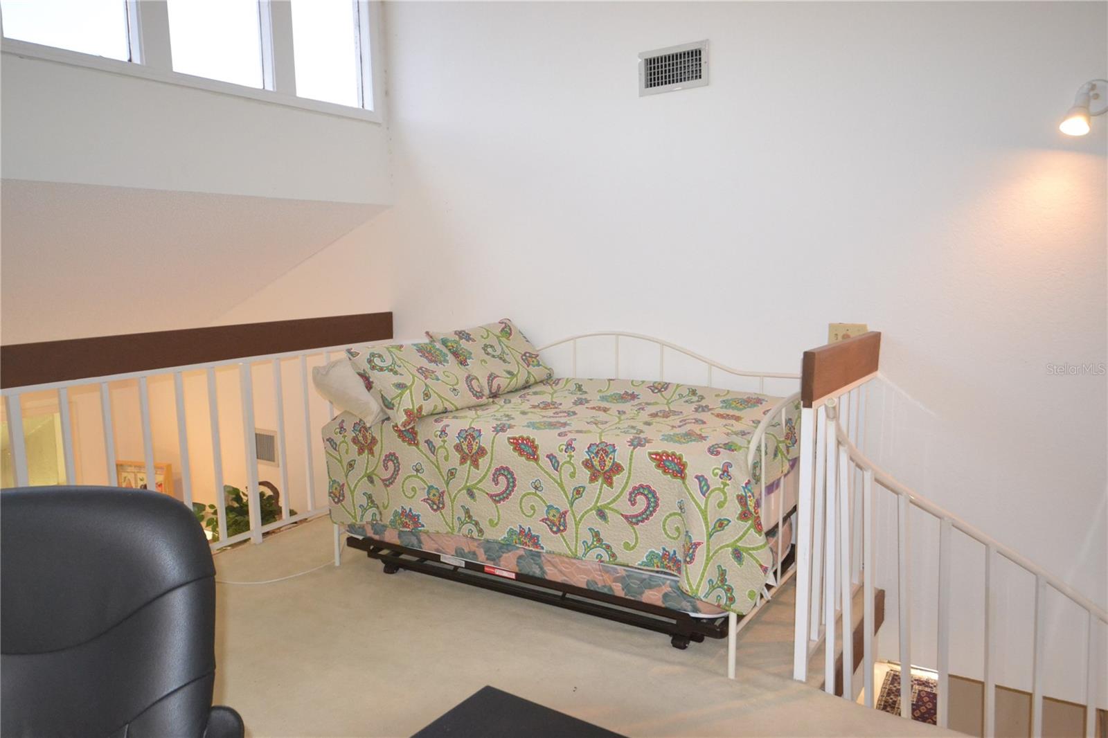 Image 8 of 73 For 112 Lindsay Lane