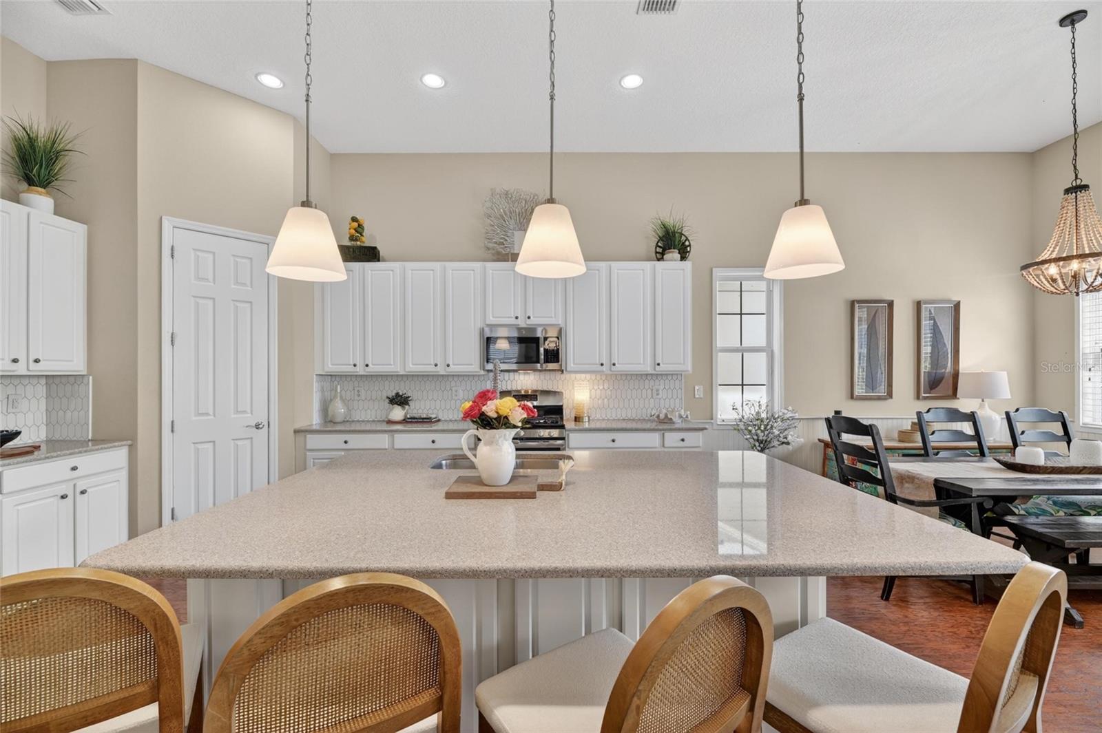 Image 15 of 81 For 508 Winterside Drive