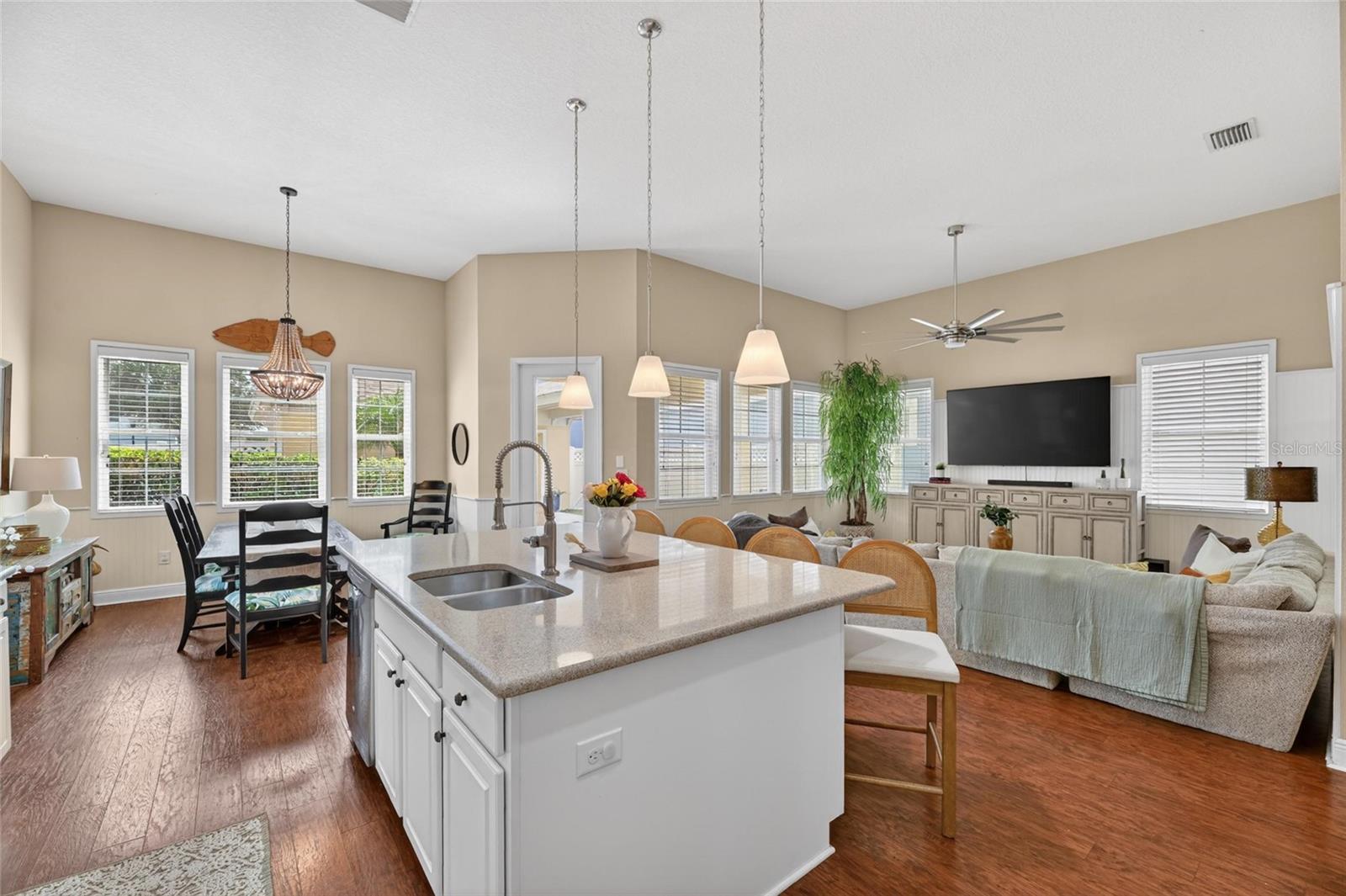 Image 21 of 81 For 508 Winterside Drive