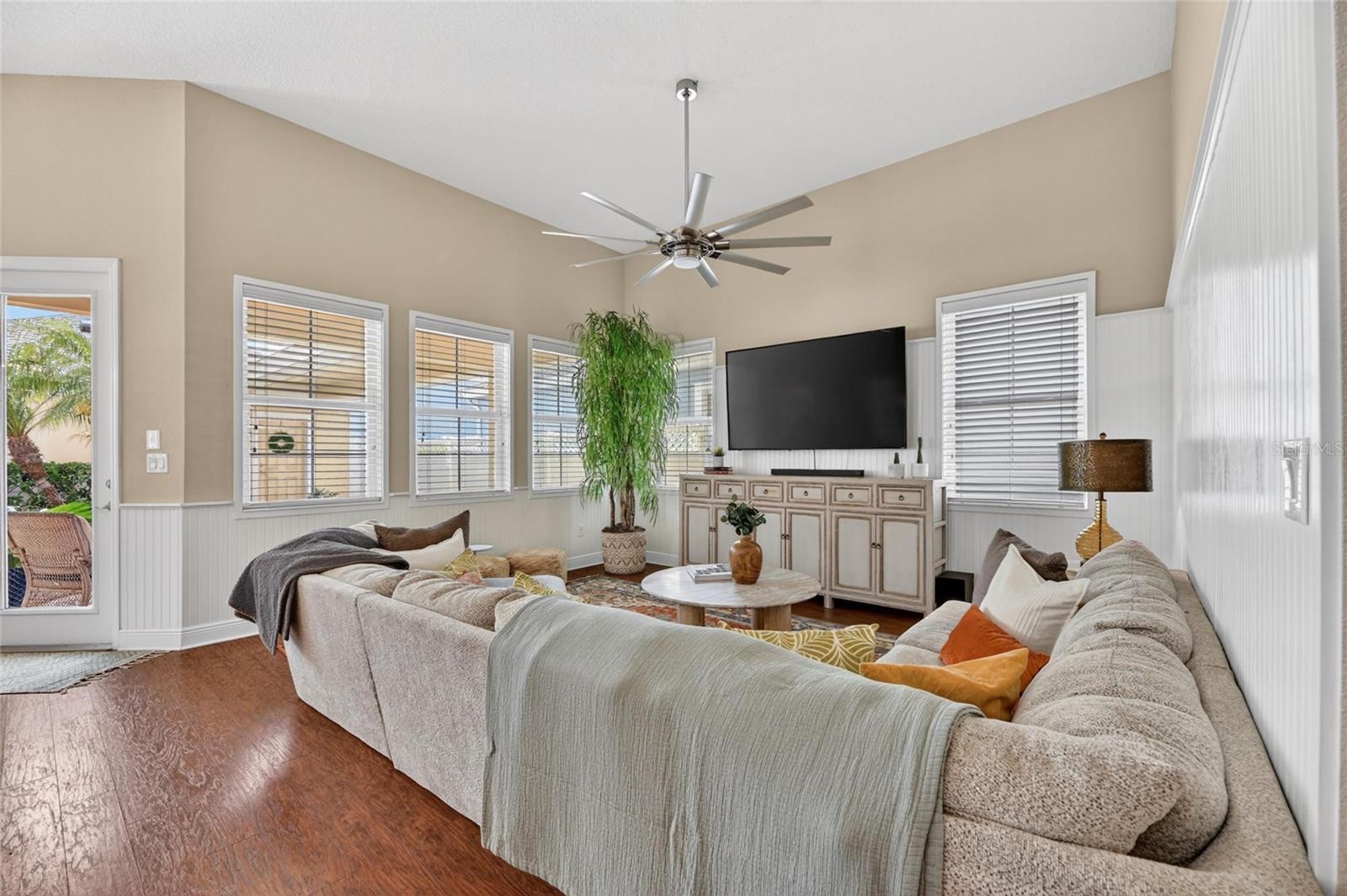 Image 26 of 81 For 508 Winterside Drive