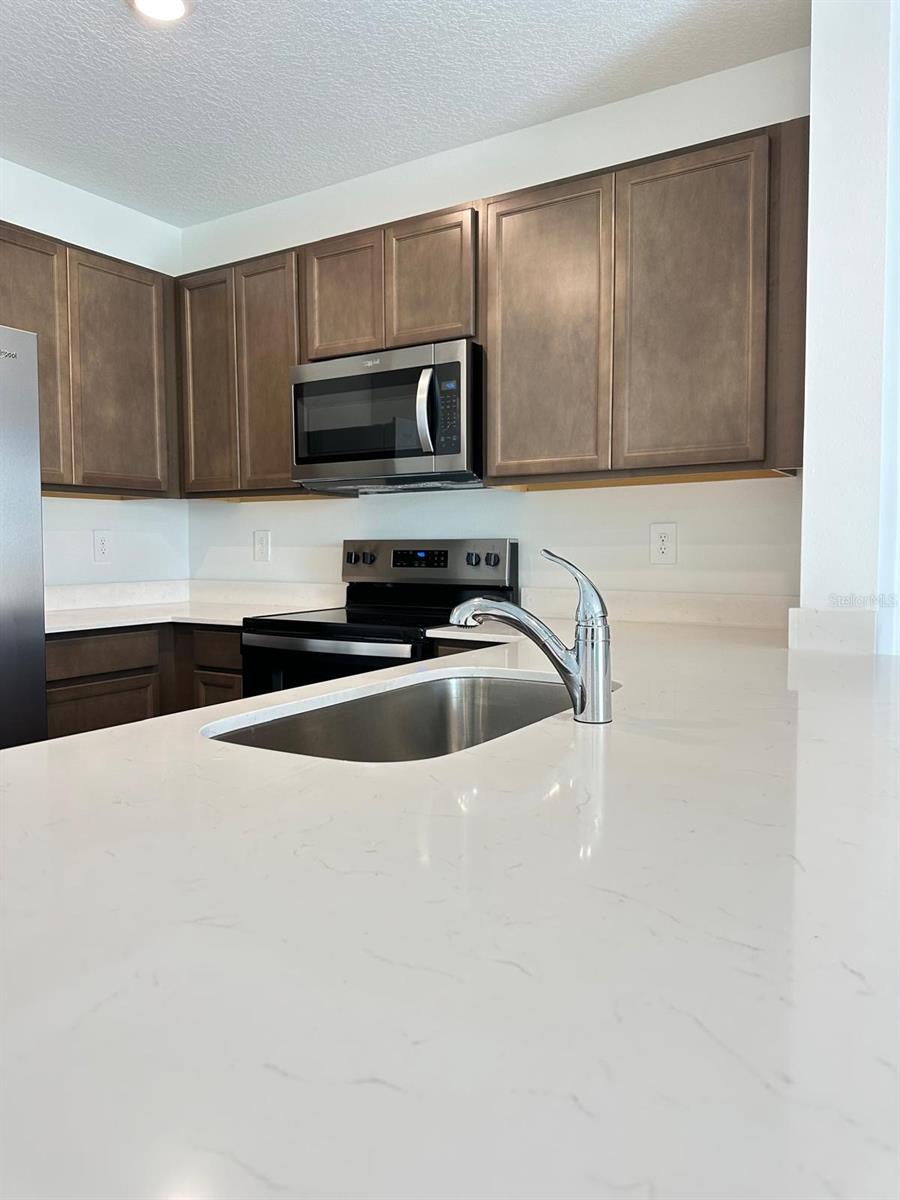 Image 2 of 16 For 31206 Midnight Sun Way