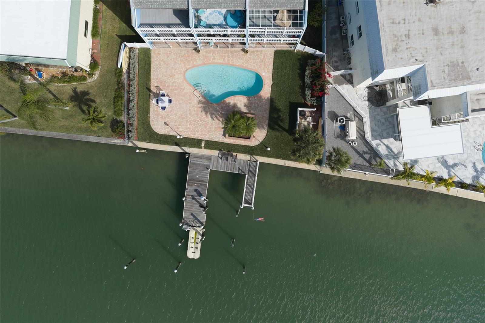 Listing photo id 51 for 11820 Capri Circle S