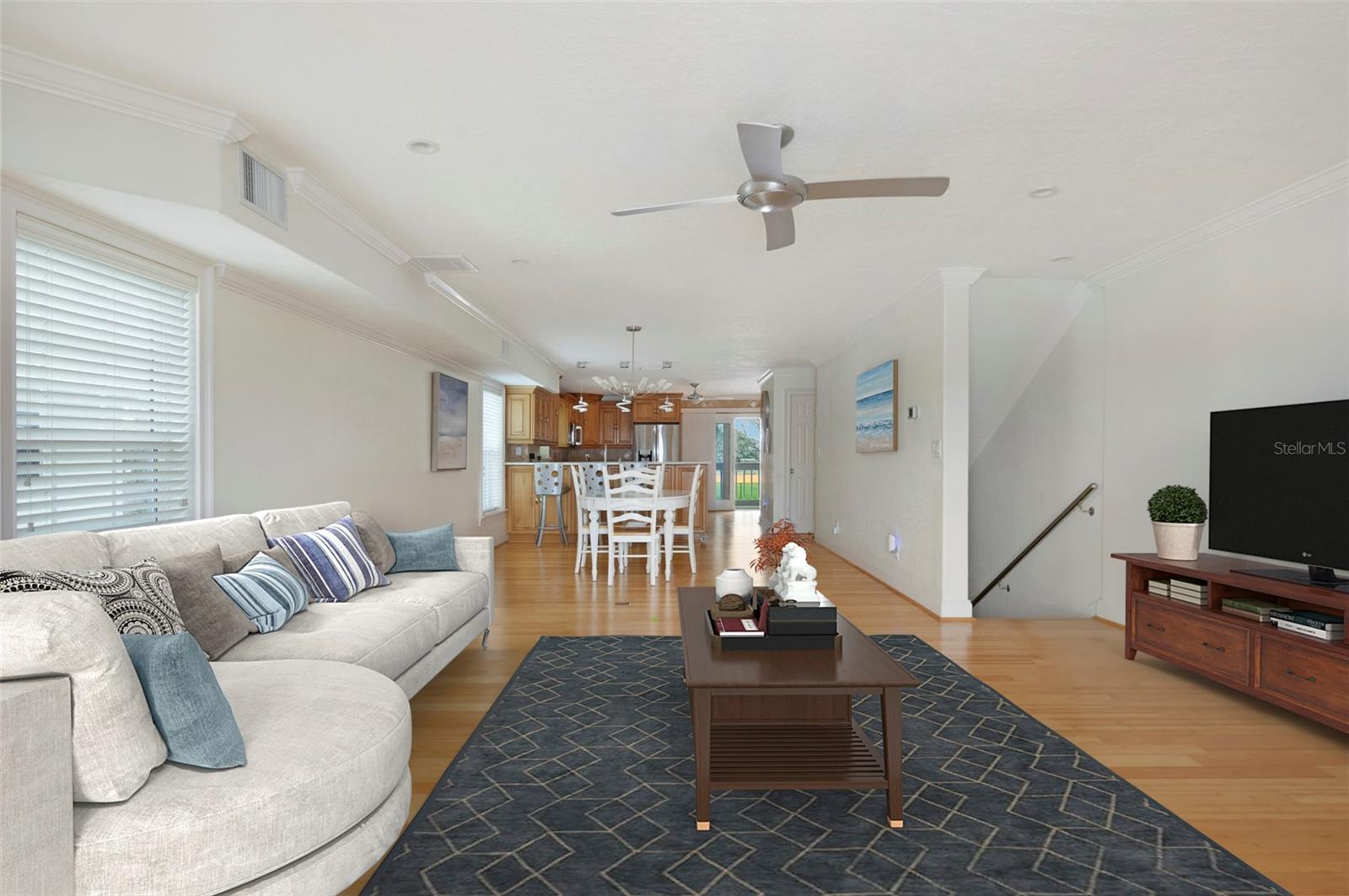 Listing photo id 6 for 11820 Capri Circle S