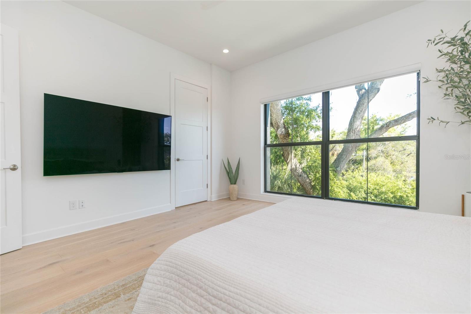 Image 17 of 40 For 2851 Gandy Boulevard 5