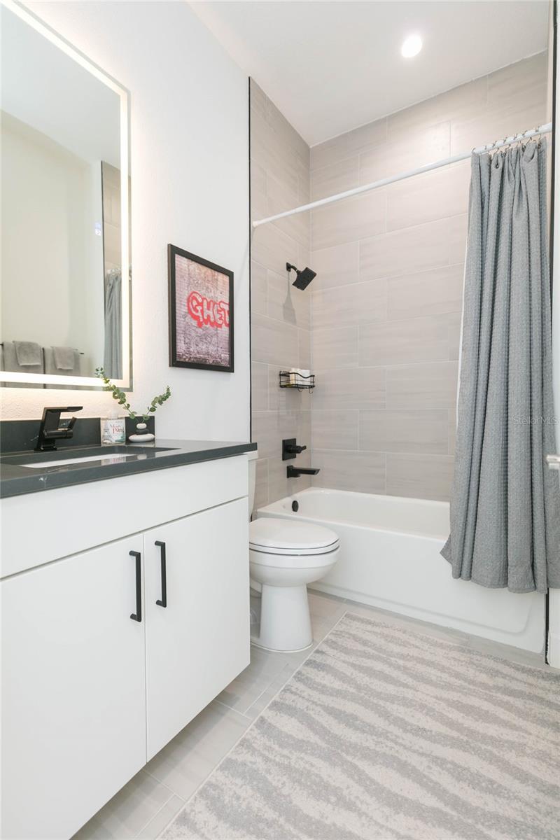 Image 25 of 40 For 2851 Gandy Boulevard 5