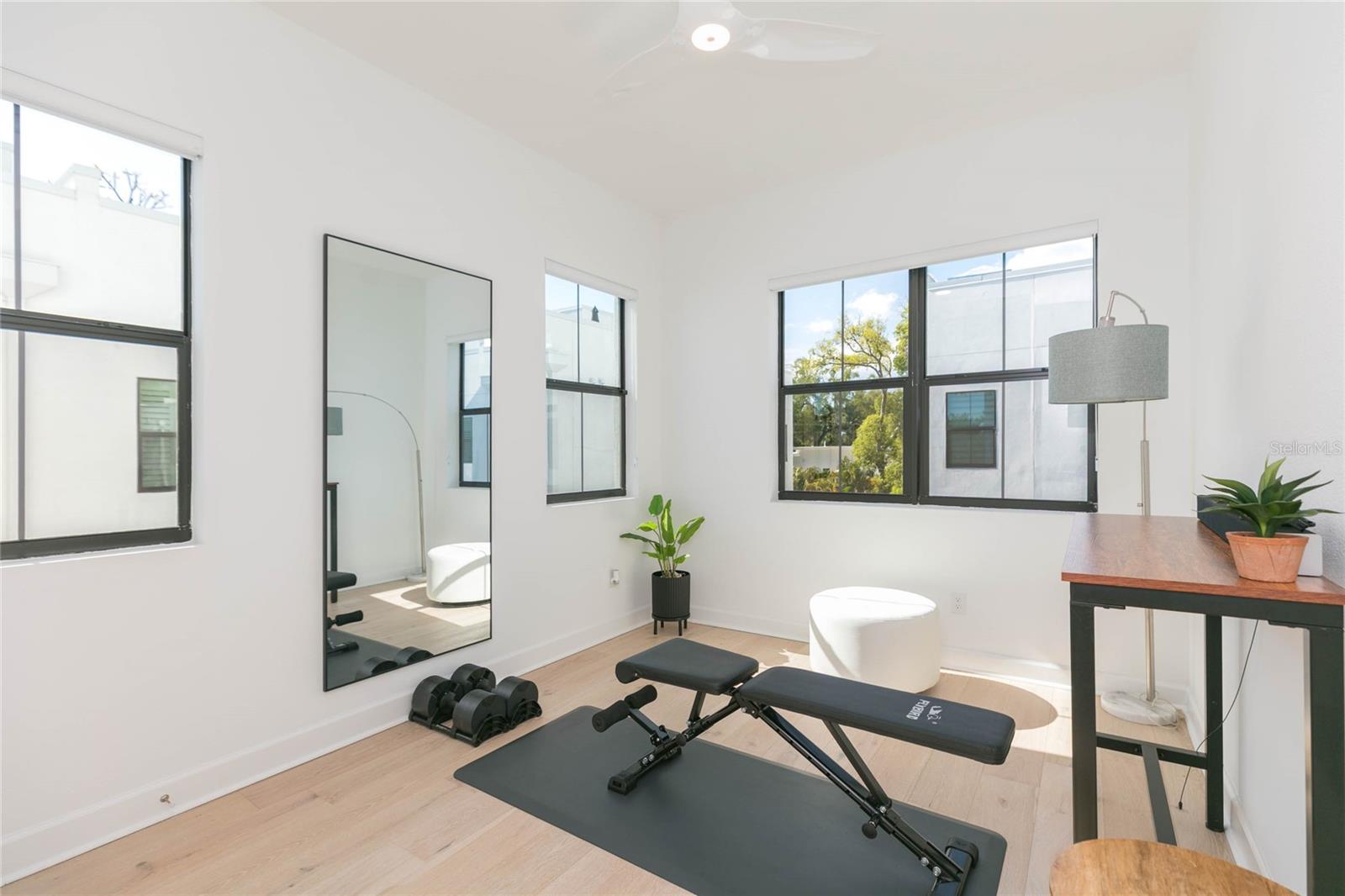 Image 27 of 40 For 2851 Gandy Boulevard 5