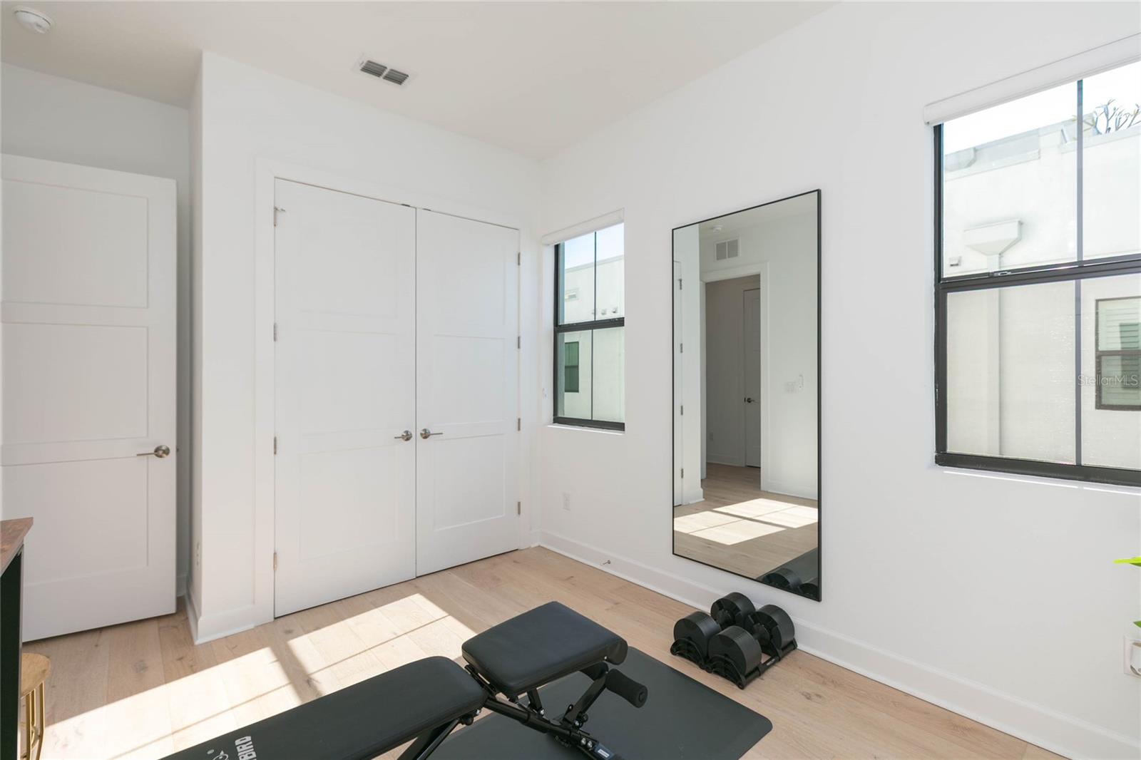 Image 28 of 40 For 2851 Gandy Boulevard 5