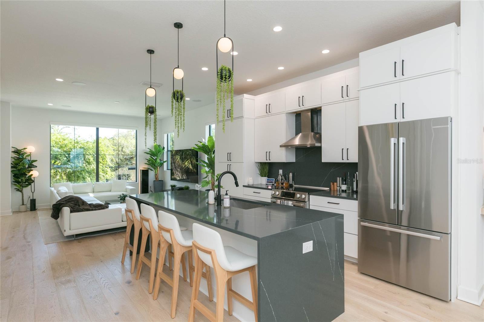 Image 7 of 40 For 2851 Gandy Boulevard 5