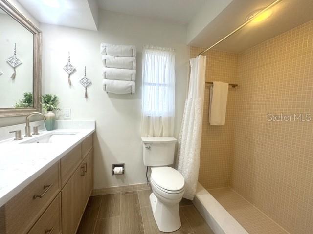 Image 14 of 25 For 13999 80th Avenue