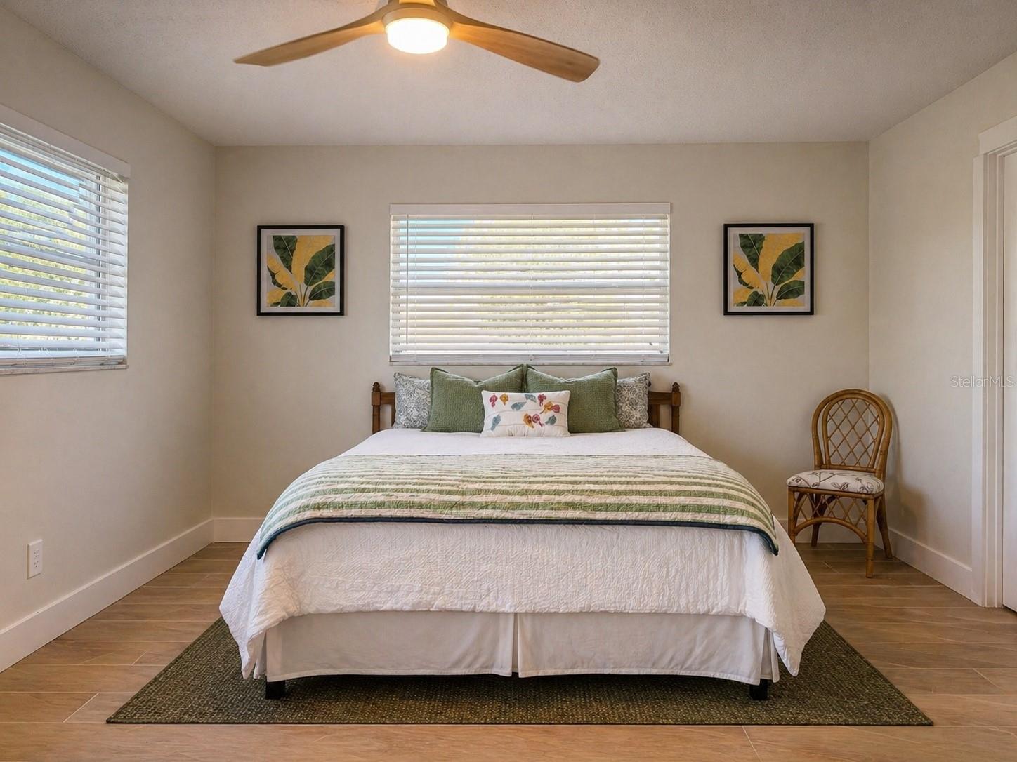 Image 16 of 25 For 13999 80th Avenue