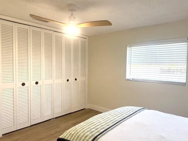 Image 17 of 25 For 13999 80th Avenue