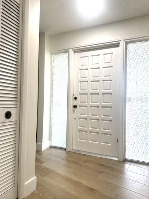 Image 6 of 25 For 13999 80th Avenue