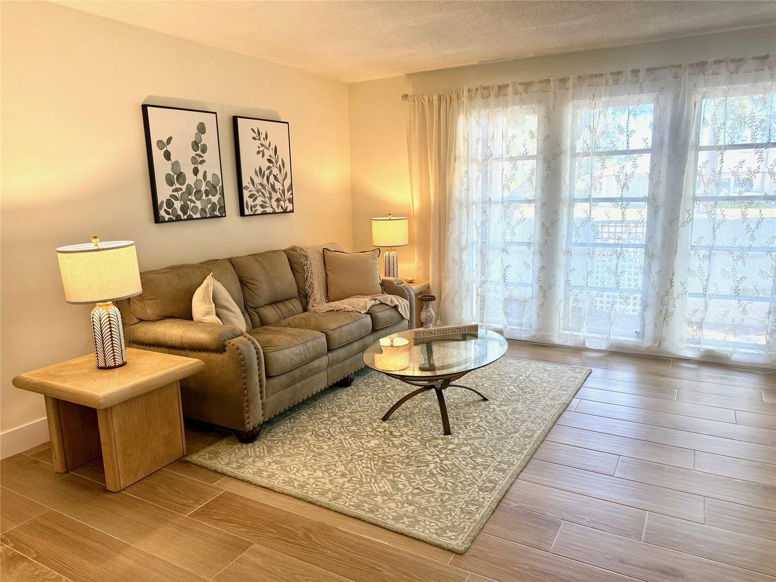 Image 8 of 25 For 13999 80th Avenue