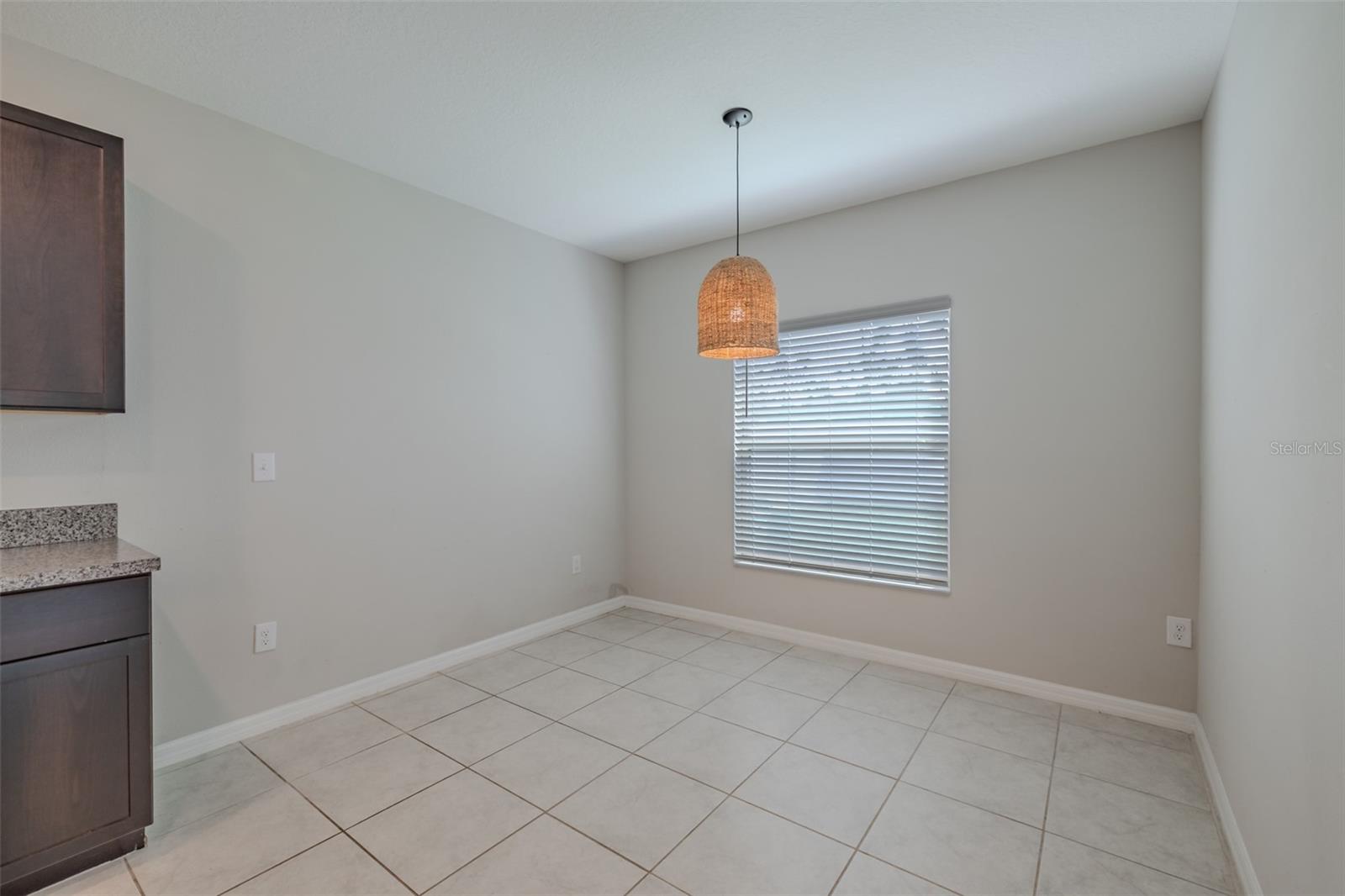 Image 12 of 48 For 4712 Ron Eddie