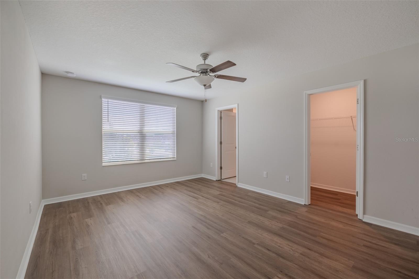 Image 24 of 48 For 4712 Ron Eddie