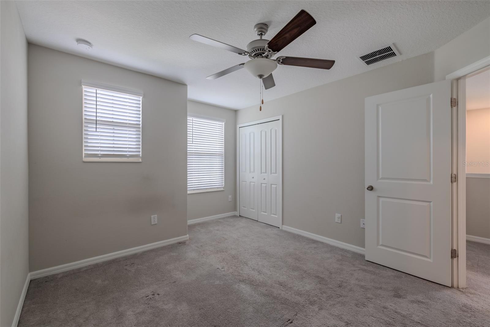 Image 32 of 48 For 4712 Ron Eddie