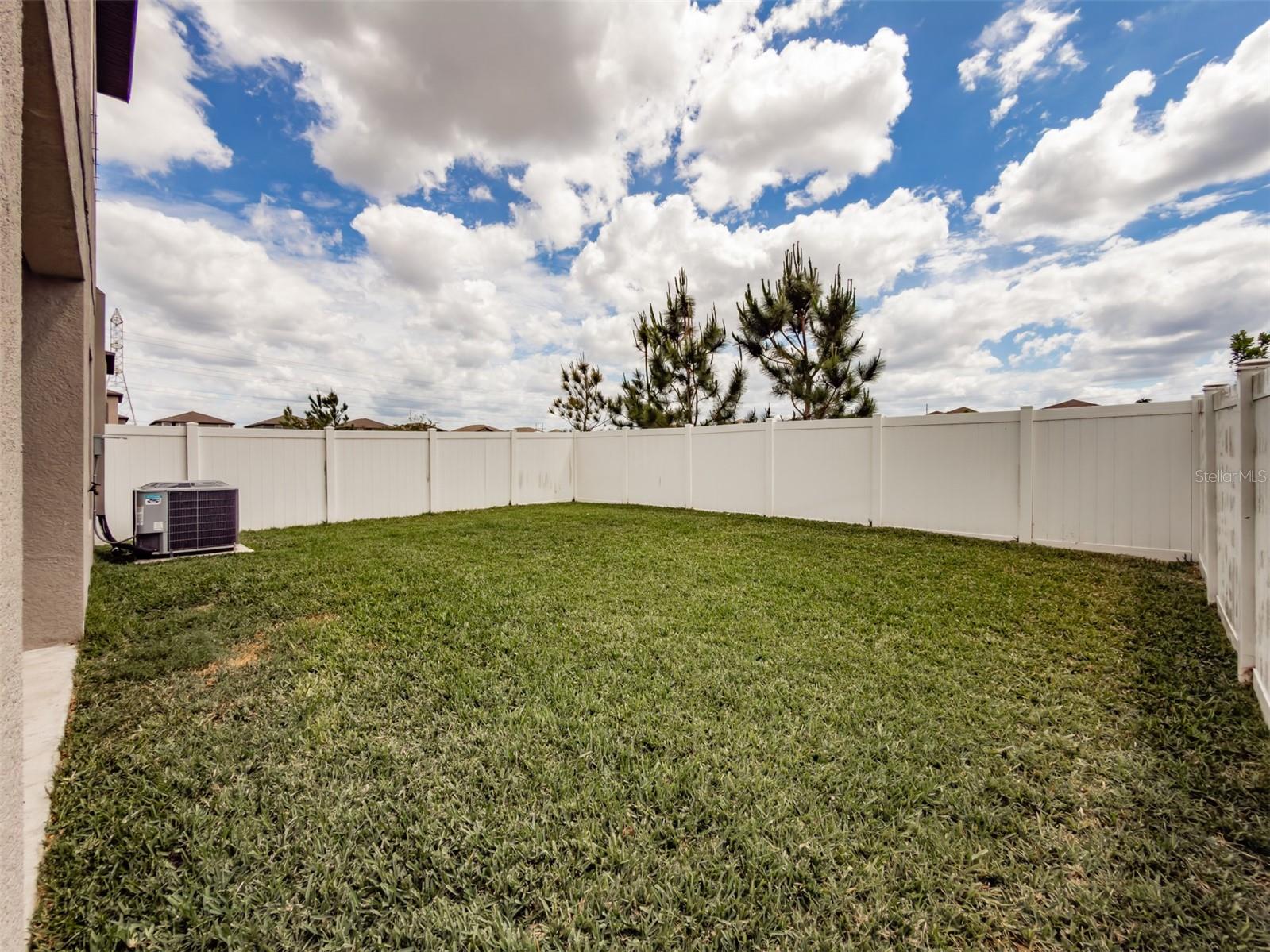 Image 39 of 48 For 4712 Ron Eddie