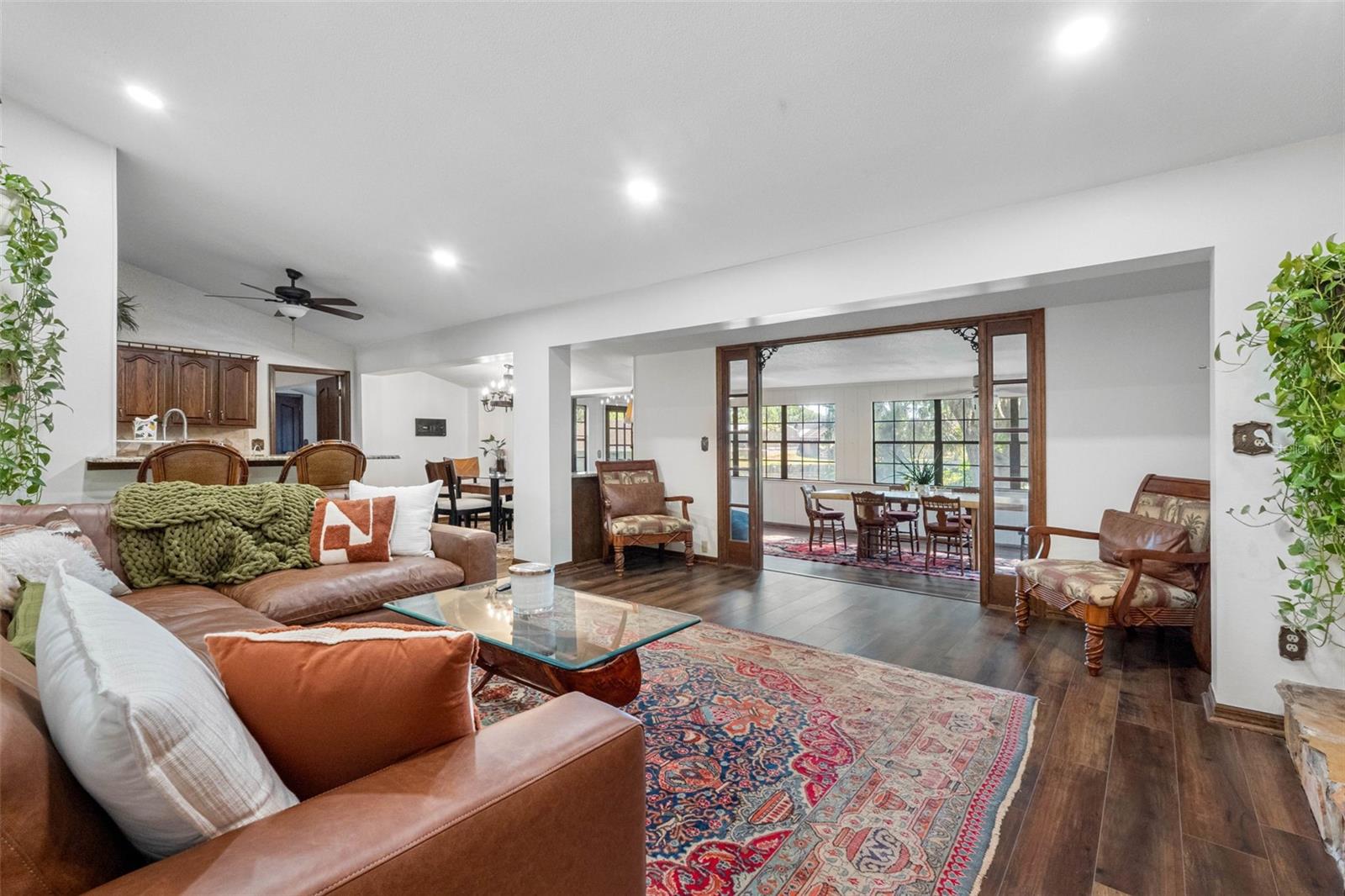 Image 18 of 73 For 11109 Winn Road