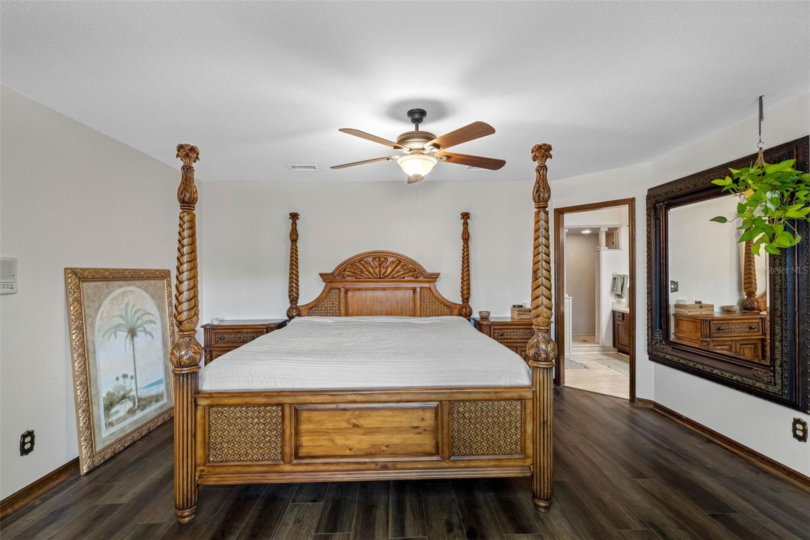 Image 39 of 73 For 11109 Winn Road