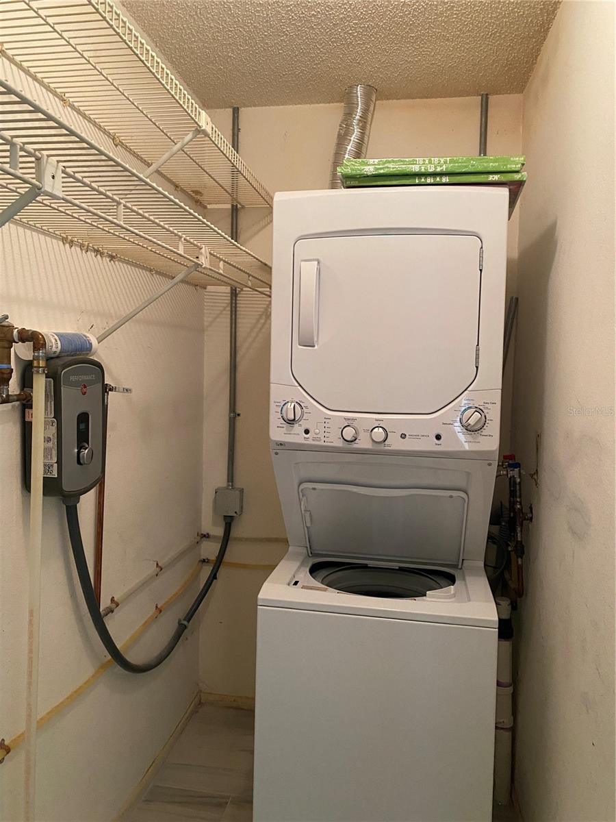 Image 10 of 10 For 4377 Tahitian Gardens Circle G