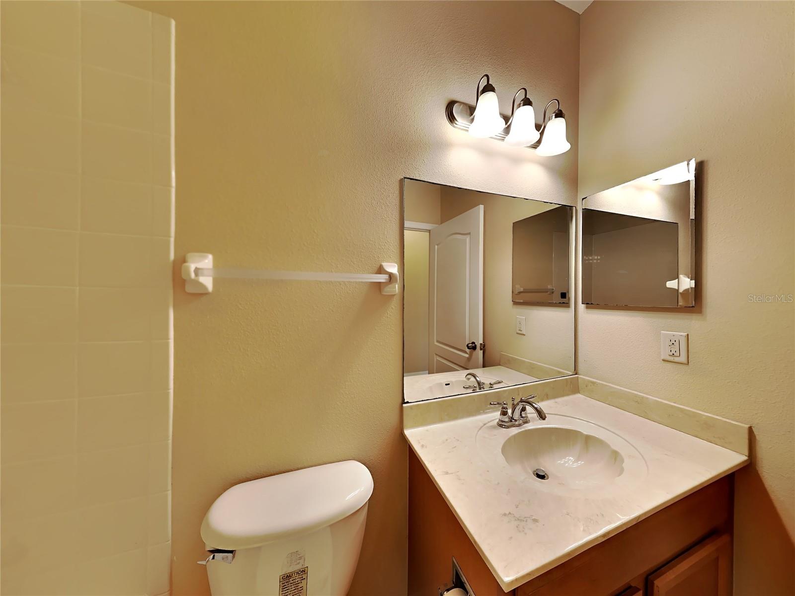 Image 17 of 23 For 4252 Hawksley Place