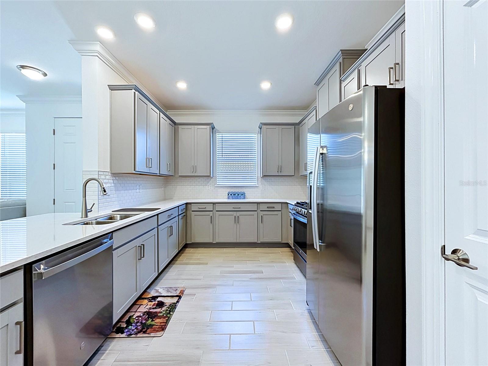 Image 16 of 77 For 4610 Garofalo Road